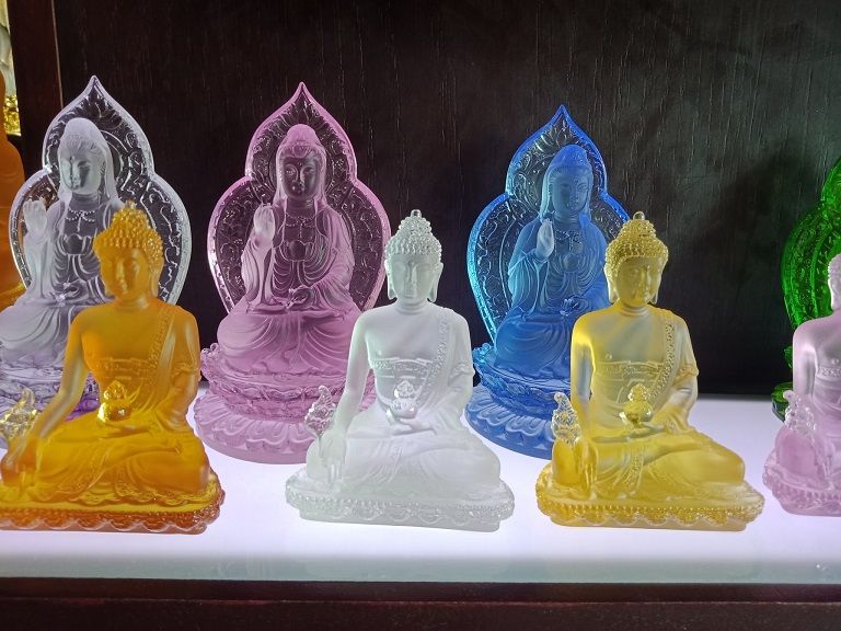 Mua tượng Phật để ô tô tại Hải Dương ở đâu? Giá bao nhiêu? - Phong Thuỷ An Khang