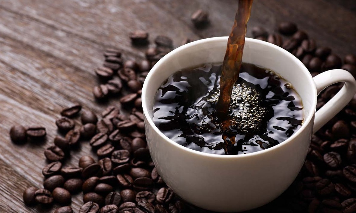 Bác sĩ Nhật giảm 25 kg nhờ uống trà, cà phê mỗi ngày