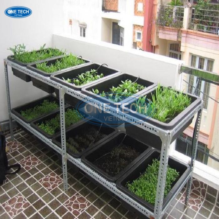 Kệ sắt trồng cây độc đáo, phong cách hiện đại, đẹp mắt #1